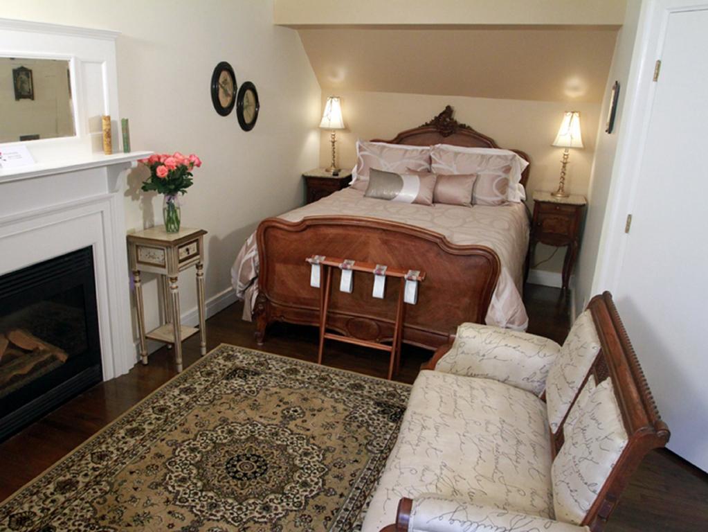 Ivy Manor Inn Village Center 바 하버 외부 사진